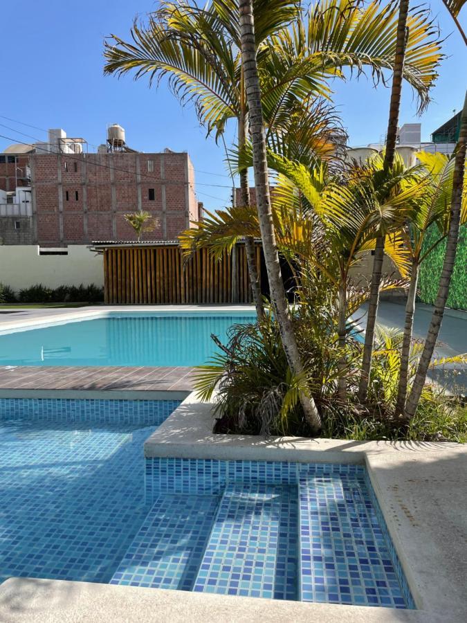 Holiday Suites Tacna Exterior photo
