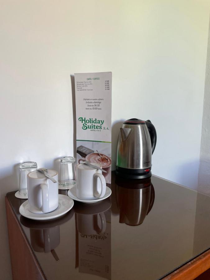 Holiday Suites Tacna Room photo