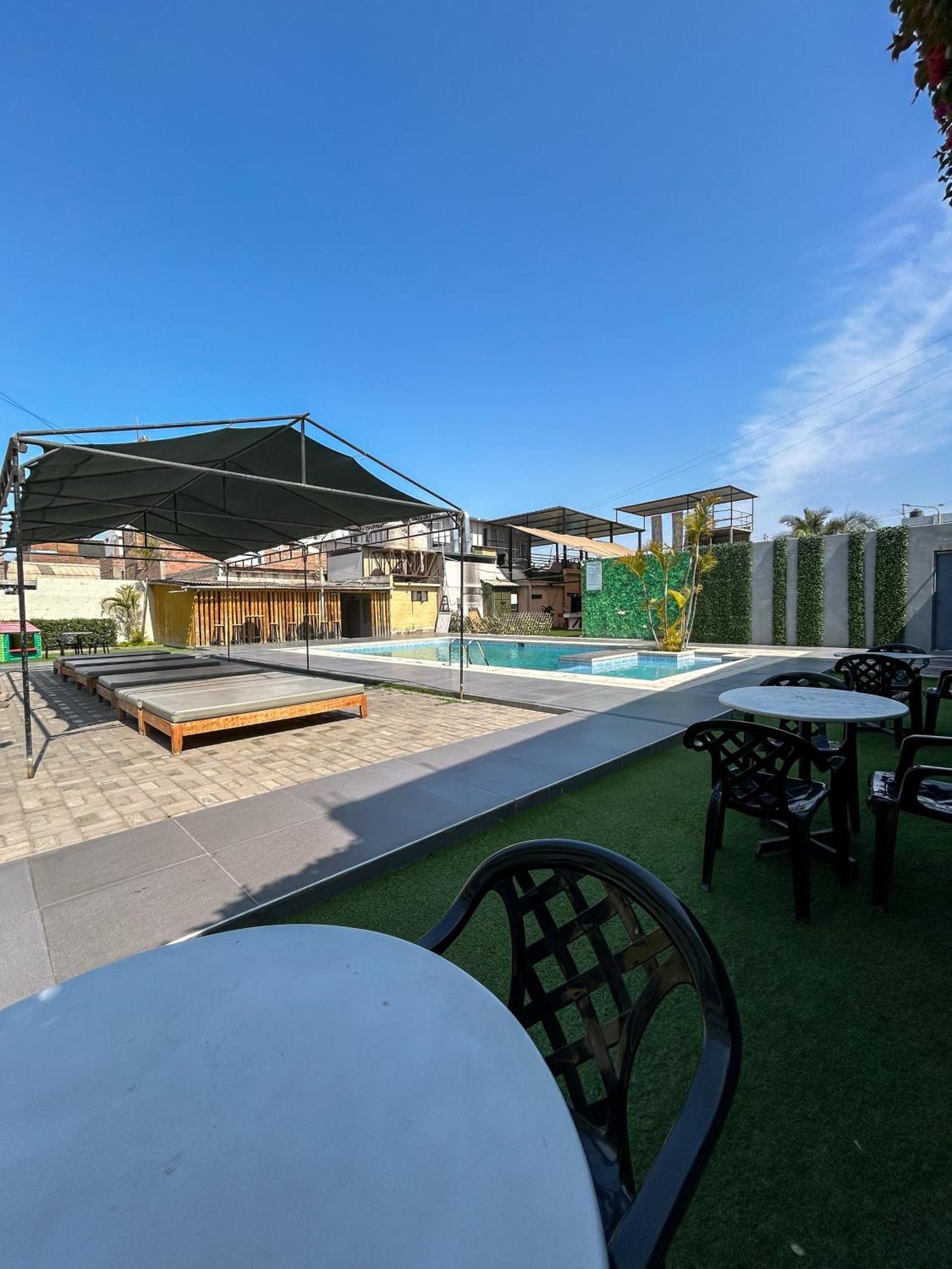 Holiday Suites Tacna Exterior photo