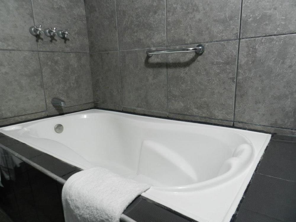 Holiday Suites Tacna Exterior photo